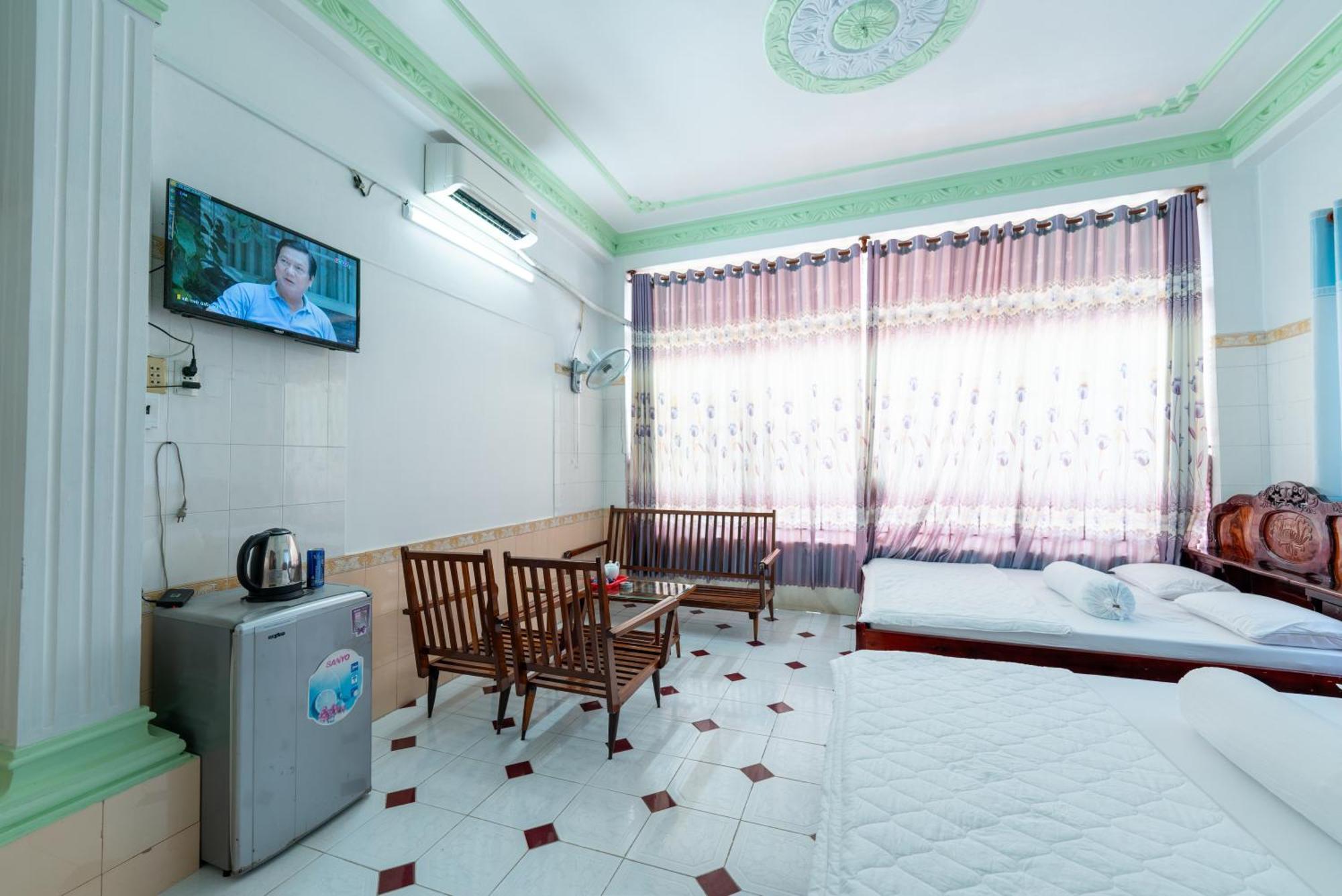 Thien Thanh Hotel Vĩnh Long Extérieur photo