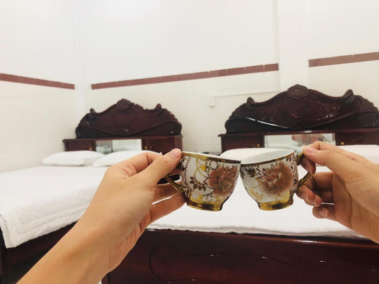 Thien Thanh Hotel Vĩnh Long Extérieur photo